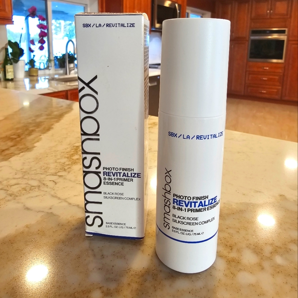 Smashbox Photo Finish Revitalize Essence
